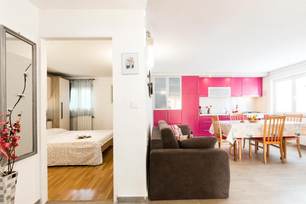 Apartment Katarina Pula Luaran gambar