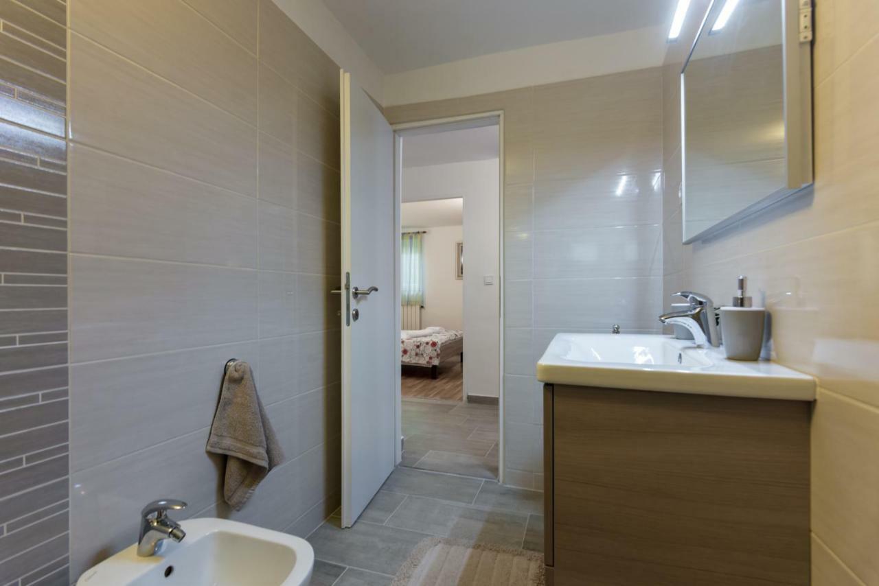 Apartment Katarina Pula Luaran gambar